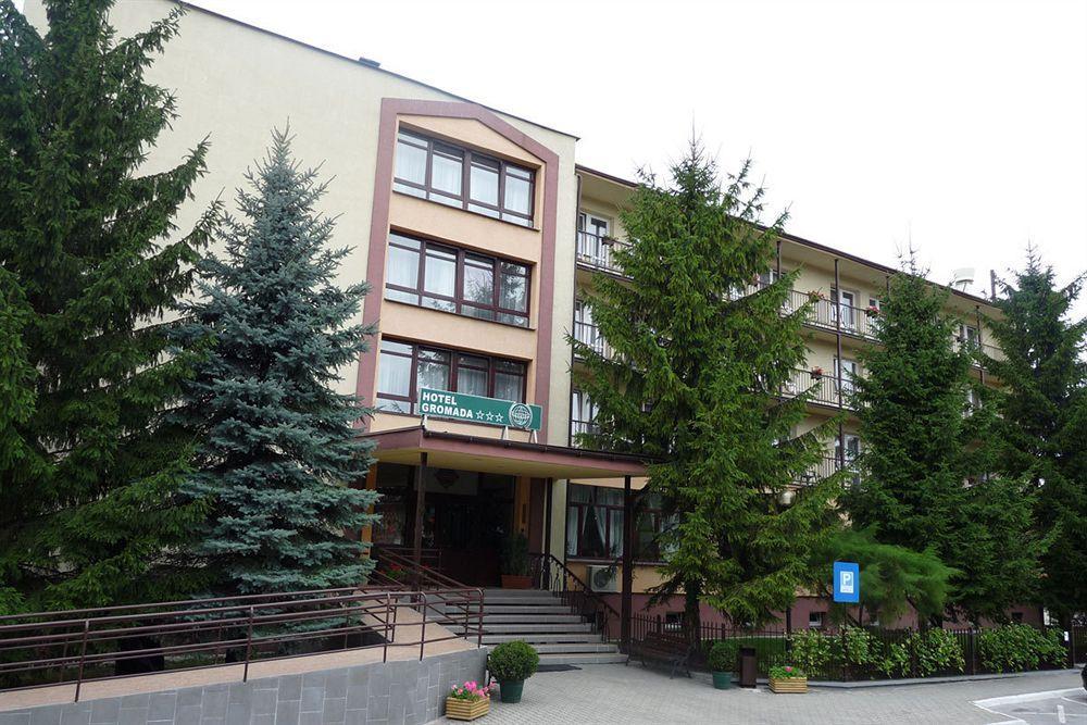 Hotel Gromada Medical Spa Буско-Здруй Экстерьер фото