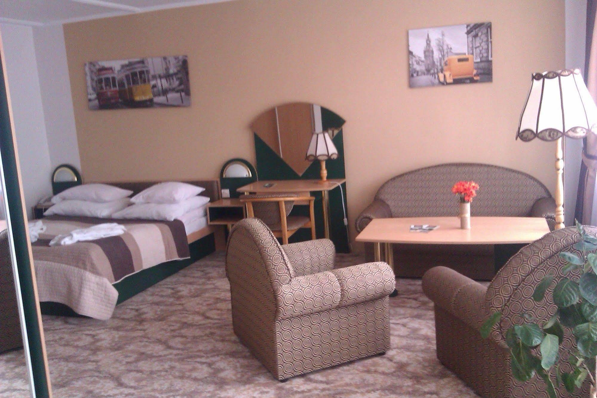 Hotel Gromada Medical Spa Буско-Здруй Экстерьер фото